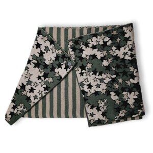 V. FRAAS Fine Knit Reversible Infinity Scarf Stripes Stars & Camo Sz O/S